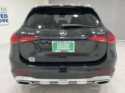 Used 2024 Mercedes-Benz GLC 300 4MATIC image 7
