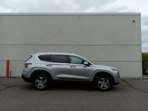 Used 2023 Hyundai Santa Fe SEL AWD/4WD image 2