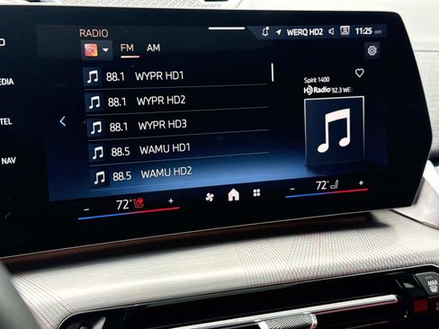 Used 2025 BMW X2 xDrive28i w/ Premium Package image 3