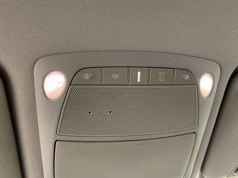 Used 2020 Nissan Rogue SV w/ Premium Package image 28