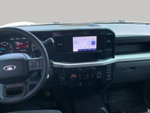 Certified 2026 Ford F450 XL w/ XL Chrome Package AWD/4WD image 7