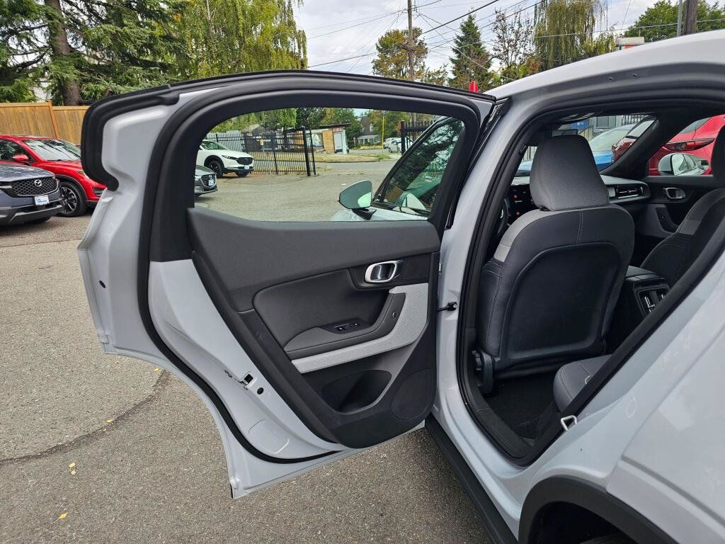 Used 2024 Polestar Polestar 2 RWD image 16
