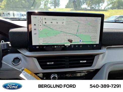 New 2025 Ford Explorer Active image 16