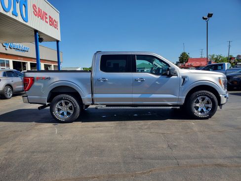 Used 2021 Ford F150 XLT w/ Equipment Group 302A High AWD/4WD image 5
