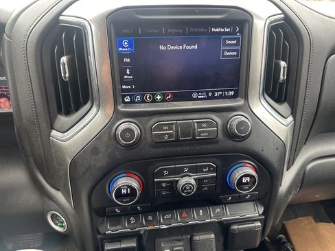 Used 2021 Chevrolet Silverado 1500 LT w/ Z71 Off-Road Package image 10