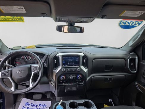 Used 2022 Chevrolet Silverado 1500 RST w/ Safety Package AWD/4WD image 25