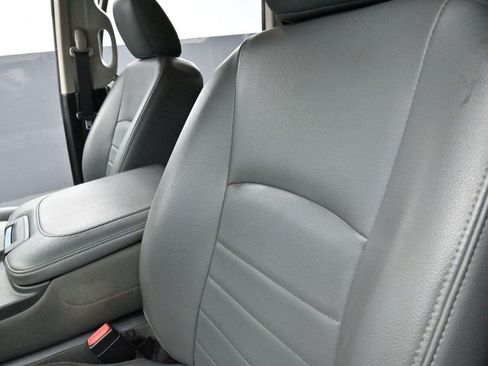 Used 2016 RAM 3500 Tradesman AWD/4WD image 13
