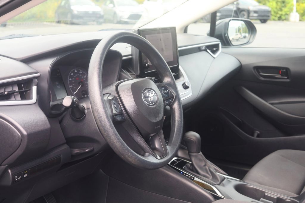 Certified 2024 Toyota Corolla LE FWD image 8