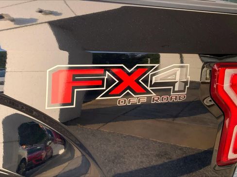 Used 2020 Ford F150 XLT w/ Equipment Group 302A Luxury AWD/4WD image 30