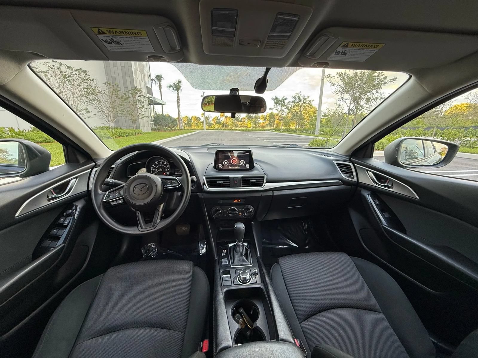 Used 2017 MAZDA MAZDA3 Sport FWD image 17