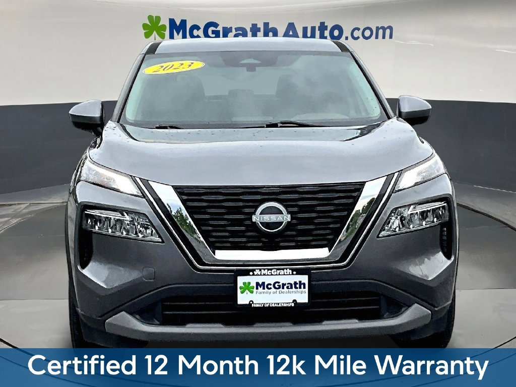 Used 2023 Nissan Rogue SV AWD/4WD image 2