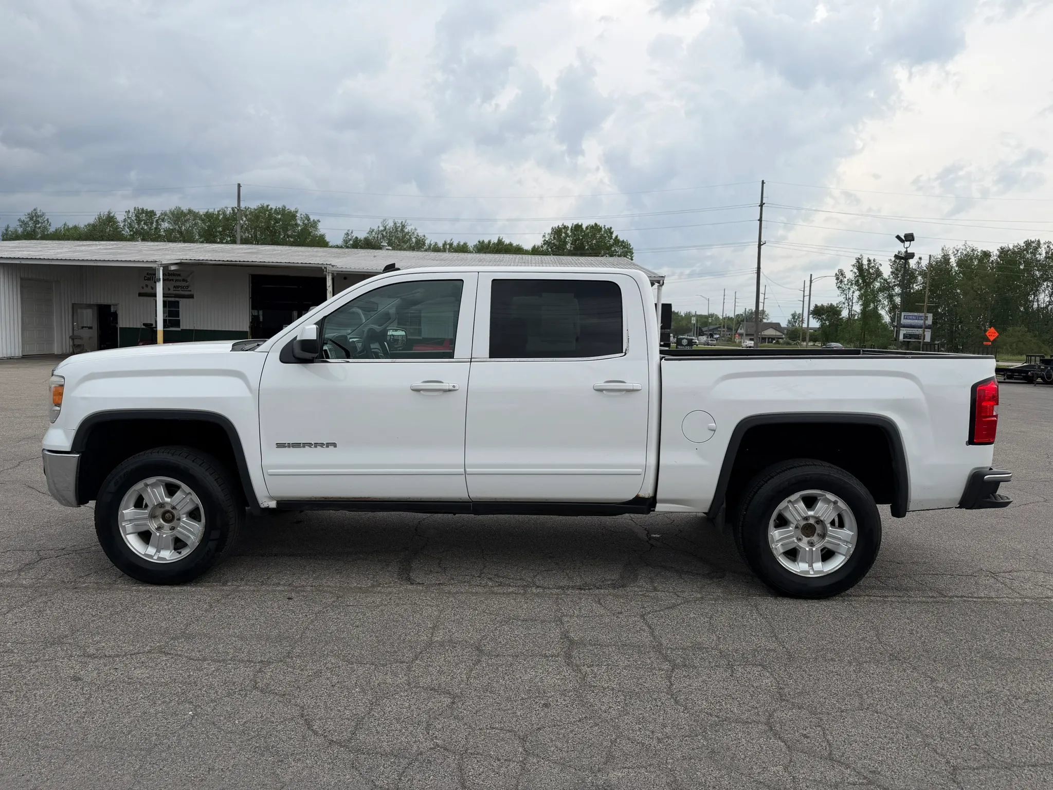 Used 2014 GMC Sierra 1500 SLE AWD/4WD image 8