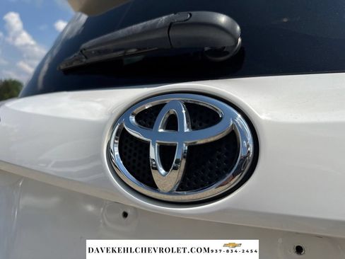 Used 2017 Toyota RAV4 LE w/ All Weather Liner Package AWD/4WD image 37