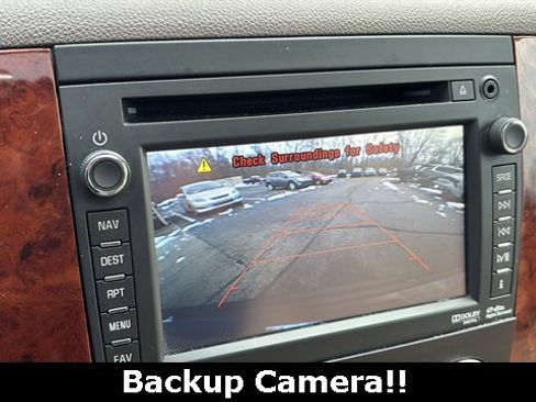 Used 2014 Chevrolet Tahoe LTZ image 3