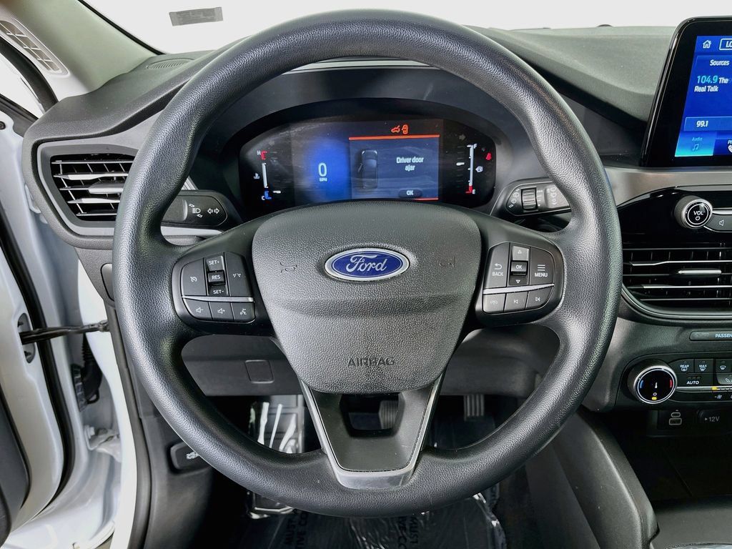 Used 2025 Ford Escape Active FWD image 13