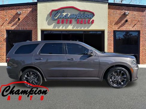 Used 2021 Dodge Durango GT w/ Blacktop Package RWD image 3