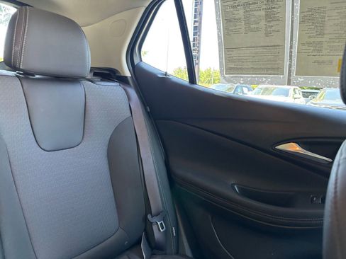 Used 2025 Buick Encore GX Preferred FWD image 36
