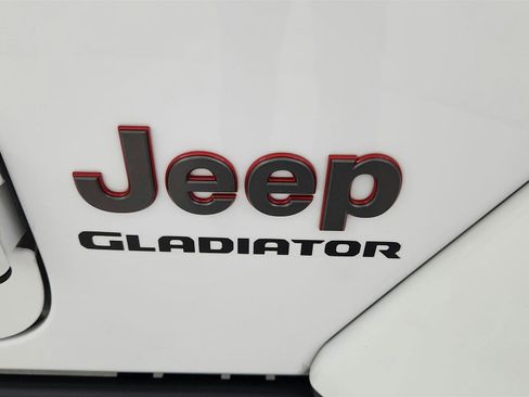 Used 2020 Jeep Gladiator Rubicon AWD/4WD image 29