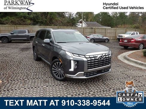 Used 2024 Hyundai Palisade Calligraphy image 1