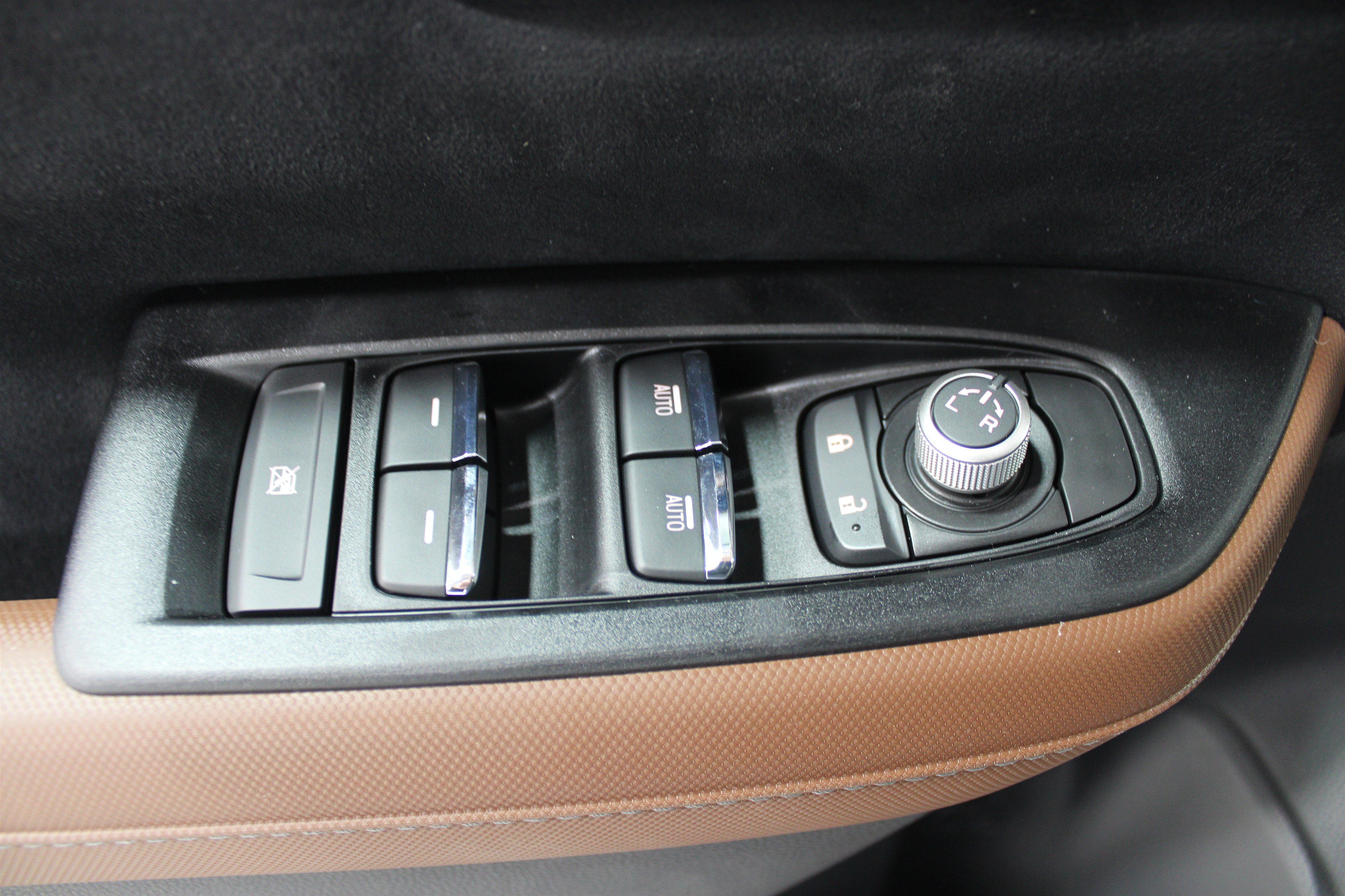New 2026 Subaru Forester Touring AWD/4WD image 16