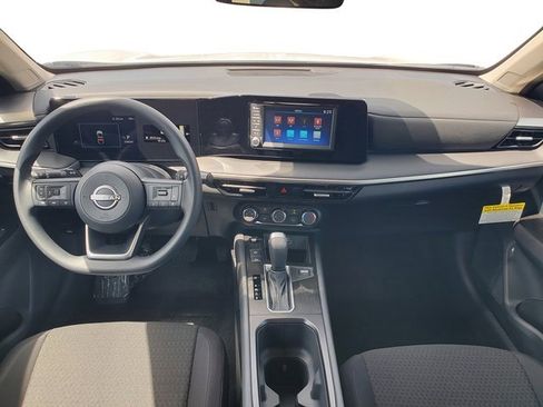 New 2025 Nissan Kicks S image 16