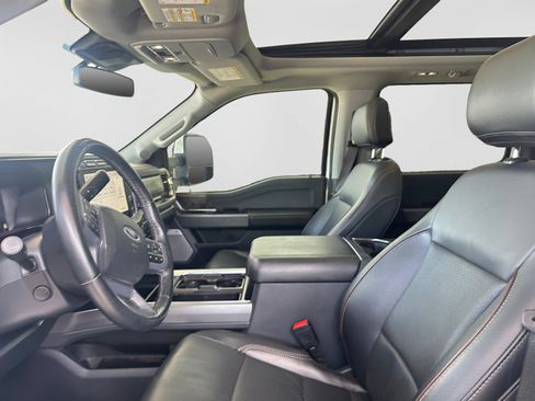 Used 2023 Ford F350 Lariat w/ Tow Technology Package AWD/4WD image 10