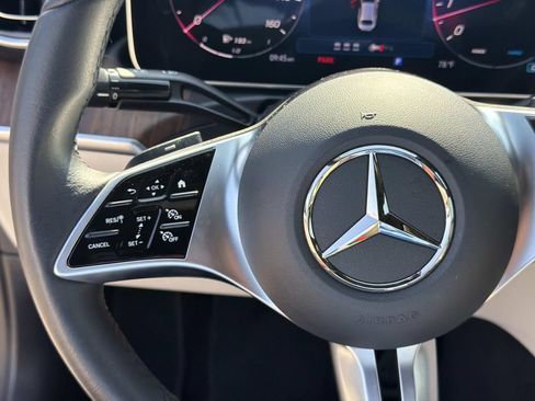 Used 2026 Mercedes-Benz C 300 Sedan image 23