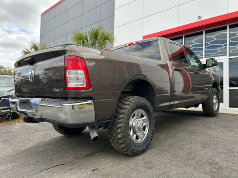 Used 2020 RAM 2500 Tradesman w/ Chrome Appearance Group image 4