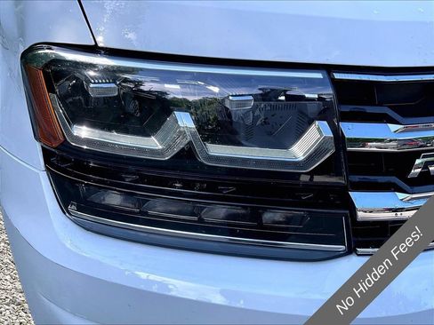 Used 2019 Volkswagen Atlas SEL R-Line AWD/4WD image 28