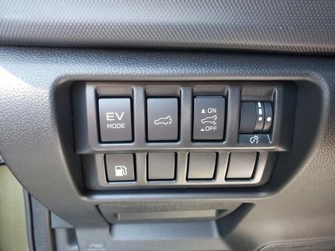 New 2026 Subaru Forester Premium AWD/4WD image 17