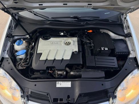 Used 2009 Volkswagen Jetta TDI FWD image 21