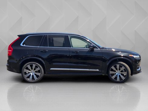 Certified 2023 Volvo XC90 T8 Ultimate w/ Protection Package Premier AWD/4WD image 11