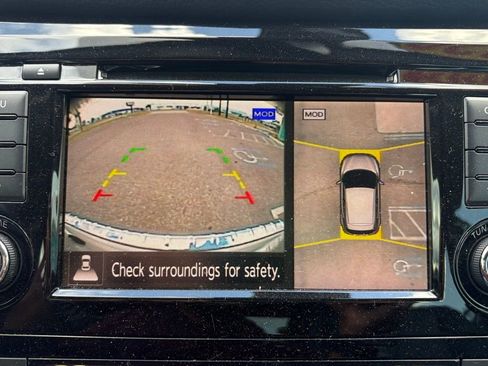 Used 2020 Nissan Rogue Sport SL w/ Premium Package FWD image 21