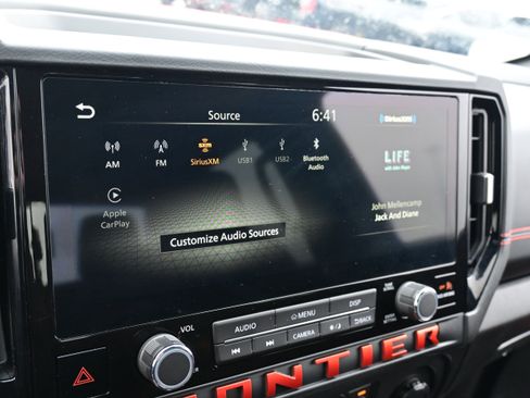 Certified 2025 Nissan Frontier PRO-4X w/ Interior Protection Package image 31