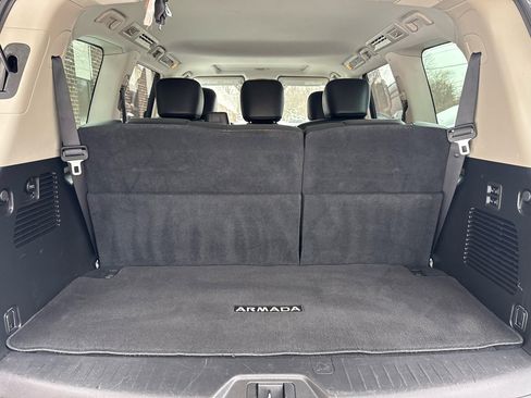 Used 2018 Nissan Armada SL w/ Premium Package image 9
