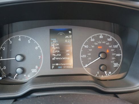 Used 2024 Toyota Corolla LE image 16