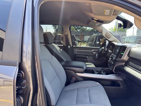 Used 2020 RAM 1500 Big Horn AWD/4WD image 39