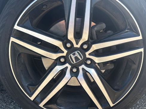 Used 2017 Honda Accord Sport Special Edition image 31