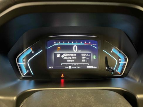 Used 2023 Honda Odyssey Elite image 11