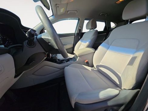 Used 2018 Hyundai Tucson SEL image 9