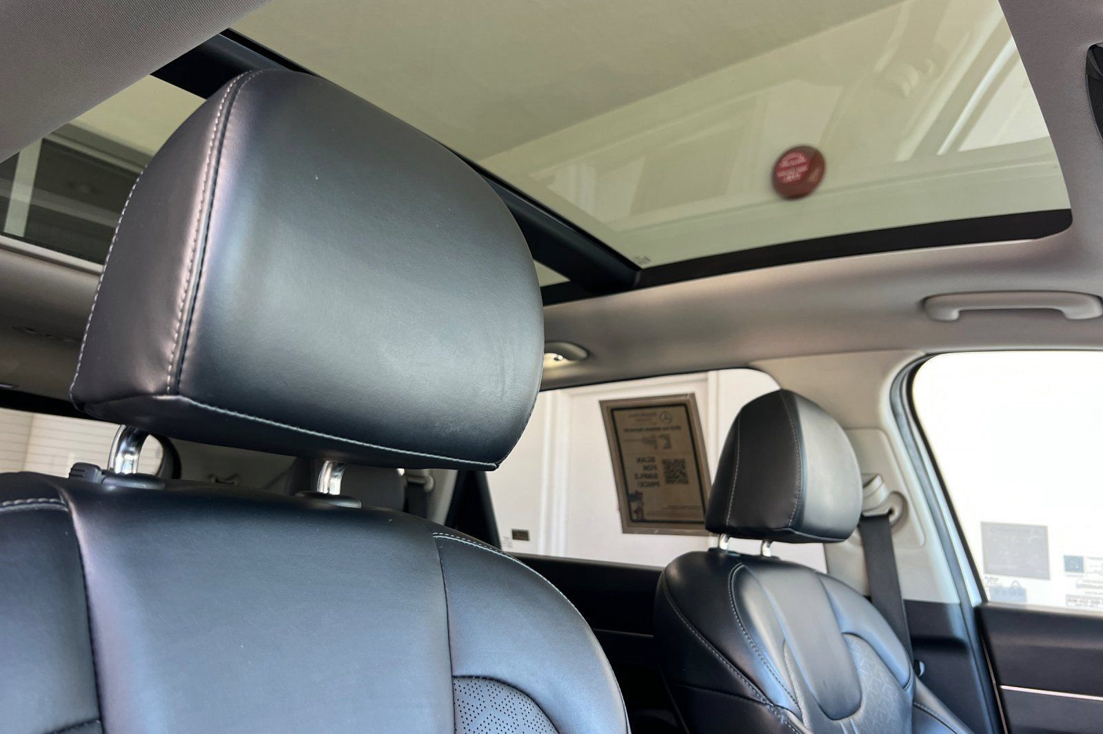 Used 2023 Kia Sorento EX w/ Panoramic Sunroof Package FWD image 19