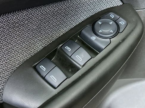 Used 2023 Chevrolet TrailBlazer LT w/ Convenience Package FWD image 28