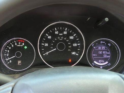 Used 2020 Honda HR-V LX image 6