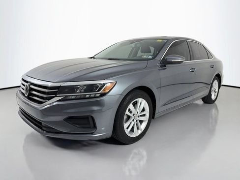 Used 2020 Volkswagen Passat 2.0T SE w/ Sunroof Package FWD image 3
