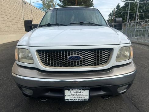 Used 2002 Ford F150 Lariat AWD/4WD image 2