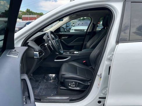 Used 2019 Jaguar F-PACE R-Sport AWD/4WD image 14