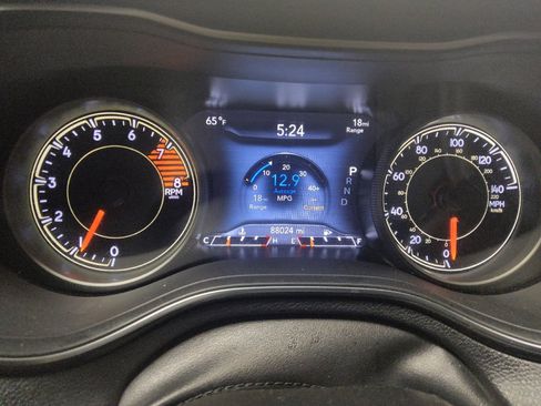 Used 2022 Jeep Cherokee Latitude Lux image 23