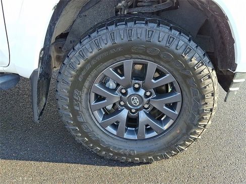 Used 2023 Toyota Tacoma SR5 image 8