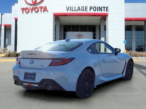 New 2026 Toyota GR86 Premium image 5