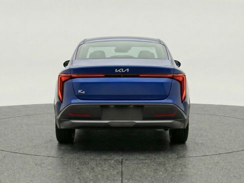 Used 2025 Kia K4 LXS image 7